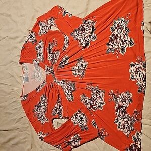 Womens XL Red Rose Top